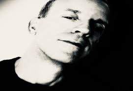 Mautramp Music & Downloads