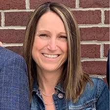 Lorrie Hendrix's Instagram, Twitter & Facebook