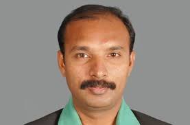 Nixon Fernando Co-authors Yogyathwa With T N Seshan And Balachandran