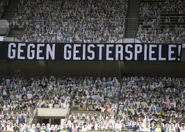 Herzlich willkommen auf der website von borussia mönchengladbach. Thousands Of Replica Fans Take Over Bundesliga Stadium