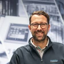 Mudanças na liderança de Oliver e Jellyfish