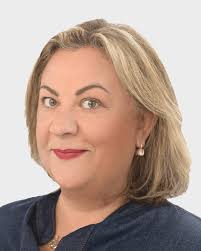 A coercive abuser walks away — and hope fades