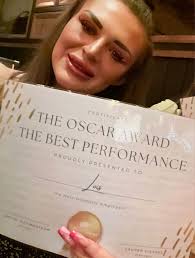 Happy birthday to our beautiful Lois 🥳 She may be the most dramatic person  in the whole world but she's our drama queen and we wouldn't have her any  other way! Lois,