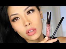 Kylie Cosmetics QUEEN Matte Lip Kit Quick Review Swatch Tutorial On Dry to  Normal Lips