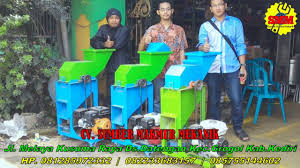 Rice husks are used for soil. Mesin Penepung Sekam Padi Jadi Dedak Bekatul Giling Sekam Kulit Padi Cacah Rumput Multifungsi Youtube