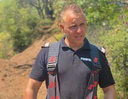 Pompierii români care ajută la stingerea incendiilor intervin de astăzi în evia, de unde populația este evacuată, informează digi24. Ocscp4ptitwyvm