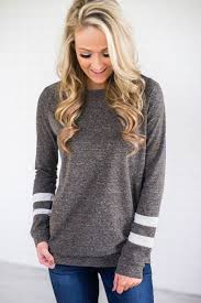 Blank Top With Contrast Bands On Sleeve 28351 1 In 2021 Clothes Striped Sleeve Pullover