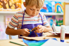 Simply create a blackboard with construction paper, write on it with white chalk or pencil, and glue on. 10 Homemade Thank You Cards Ideas For Kids By Kidadl