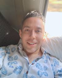 A veces es necesario decir una vez Hola! Y Siete veces adiós!  💕💖💕💕💖💕💖 #sunday #gira #2022