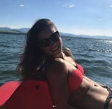 She appeared for the first time in the world cup in february 2011. Dubovska Vzdala Ms Jeji Maminka Bojuje O Zivot Je Nejstatecnejsi Bojovnice Isport Cz