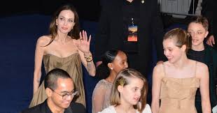 Brad Pitt & Angelina Jolies Daughter Shiloh Granted Last Name Change