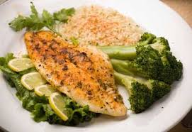 Recette De Filets De Poisson Au Four Coup De Pouce Fish Recipes Healthy Tilapia Recipes Lime Tilapia Recipes