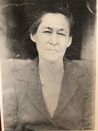 Layla Galloway's Instagram, Twitter & Facebook