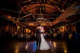 A Rustic Country Romantic Apple Orchard Barn Wedding Indiana Wedding Inspiration Wedding Venues Indiana Barn Wedding Photos Barn Wedding Venue