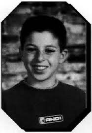 Friday, AprilS RICHARD KIND & FRIENDS: A Broadway Revue Monday, April 18th  7:30 pm Har Sinai Temple (includes reception fol