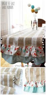 Easy Burlap And Lace Table Runner The Ribbon Retreat Blog Masa Ortusu Cuval Bezi Ortuler Ve Dikis