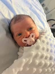 Can someone please share maps of the maternity wards for the heath,  singleton & Merthyr please & the best drop off & parking please. I'm  finding everything about the closure of POW