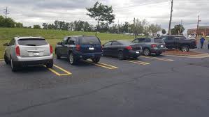 19 Parking Jobs That Are So Bad They Re Almost Good Bad Parking Epic Fail Pictures Bad Parking Job