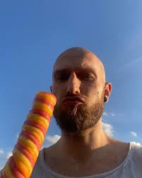 Aaron Gorlo (@aarongorlo) • Instagram photos and videos