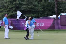 Jun 07, 2021 · pga紀念高球賽今進行最後一輪，台灣好手潘政琮繳出77桿，以總桿295桿拿下並列第57名；美國好手康特利（patrick cantlay）則在延長賽擊敗森川柯林. Pybeun3zyjrvkm