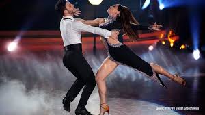 Diese tanzprofis sind in der neuen staffel dabei. Let S Dance 2020 Luca Hanni Christina Luft Zu Liebesgeruchten Yagaloo Music Entertainment