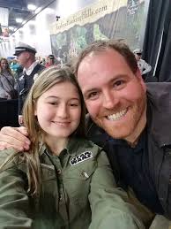 Joshua gates with his daughter ❤️ #DestinationTruth #expeditionunknown  #expedition #joshgates #tvpersonality #handsome