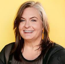 Lynne Mcpherson's Instagram, Twitter & Facebook