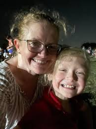 Rainya Mosher (@rainyamosher) • Instagram photos and videos