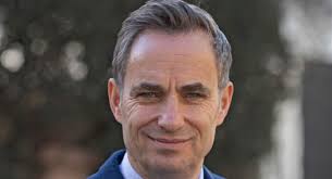 Continental holt Mercedez-Benz-China-CFO Olaf Schick