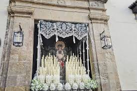 Del rocío de almonte finalidad del tratamiento: Hermandades De Sevilla Hermandad De La Candelaria Semana Santa Espana
