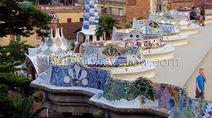 Never mind that a lot of locals shun this. Barcelona 2021 Top 10 Tourist Attractions Barcelona 2021 Top Ten Barcelona Sights