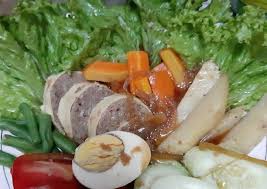 Selat solo, sajian khas solo yang dipengaruhi oleh hidangan eropa. Tutorial Membuat Selat Galantin Solo Enak Resep Us