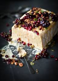 Mango Nectarine And Passionfruit Semifreddo With Pomegranate Seeds One Of The Prettiest Food Photos I Ve Ever Seen Nourriture Gourmandise Gateaux Et Desserts