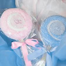 The best baby shower favors.are cute, usable and take little time and effort! Baby Shower Craft Idea Easy Washcloth Lollipop Tutorial