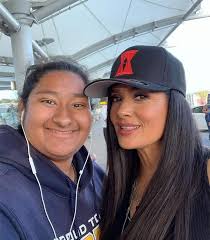 𝒞𝑜𝓊𝓁𝒹 𝒷𝑒 𝓊𝓈