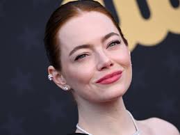 Emma Stone's Bixie Makes Me Want to Cut Off All My Hair—See the Photos