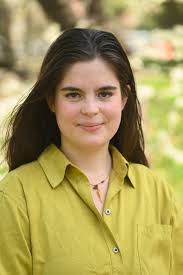 Maya Bell's Instagram, Twitter & Facebook