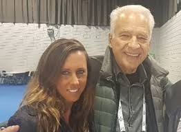 El mediático médico especialista en nutrición se casó con estefanía pasquini, de 34 años, y esperan un hijo. Alberto Cormillot Y Estefania Pasquini Preparan Su Casamiento