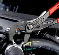 Spring Hose Clamp Pliers With retainer | KNIPEX