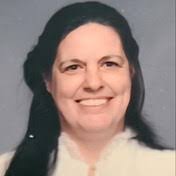 Sarah Veatch's Instagram, Twitter & Facebook