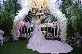 Trước đó, trấn thành tiết lộ, vợ chồng anh suýt ly hôn vì cãi nhau trong nửa năm đầu. Nhá»¯ng Con Sá»' áº¥n TÆ°á»£ng Trong Ä'am CÆ°á»›i Tráº¥n Thanh Hari Won Viá»‡t Nam Má»›i