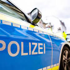 Berlin: Straftäter nach Toilettengang auf der Flucht - Polizei sucht in  Nauen