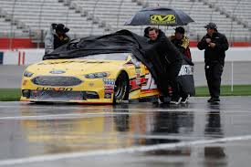 Approximately 7:42pm est on february 19th. Rain Delays Atlanta Nascar Race Sbnation Com