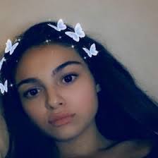 Chloe Isabella Brewer (chloeisabellabrewer)