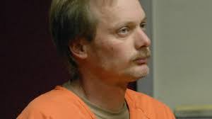 Justin Sinn's Instagram, Twitter & Facebook