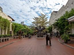 It is adviseable to avoid mondays as most. The 10 Closest Hotels To Jonker Walk World Heritage Park Tripadvisor Find Hotels Near Jonker Walk World Heritage Park