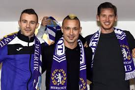 He is active on social media where he frequently shares adorable images of his wife and kids. Jan Vertonghen Over Een Verhuis Naar Beerschot Wilrijk Of Een Andere Belgische Club Voetbalnieuws Voetbalkrant Com