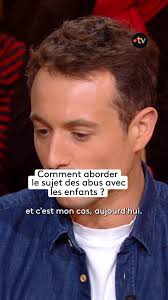 🥹 « Les vidéos transmettent énormément d'émotions » 💌 Le phénomène  Instagram @notes.to.stranger en France, c'est eux : Evan et Charli ! 📺  #QuelleEpoque @france.tv @leasalameoff