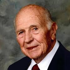 Charles Braswell's Instagram, Twitter & Facebook