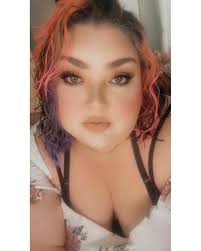 Surfin' YouTube 💅